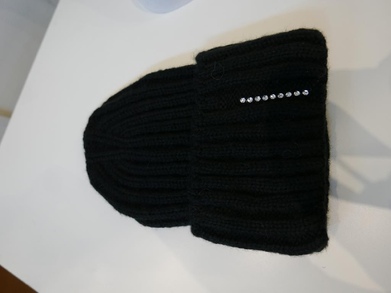 Czarna czapka z akrylowej wełny