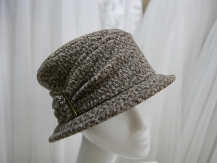 Beżowo brązowy kapelusz  tkanina do 56 cm regulowany