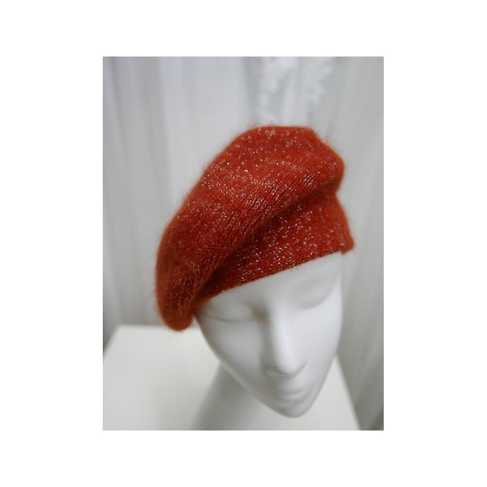 Rudy metalizowany beret na pasku angora