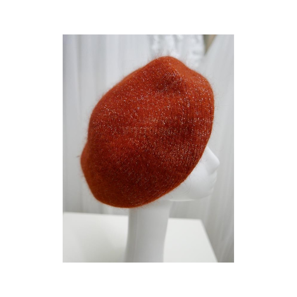 Rudy metalizowany beret na pasku angora