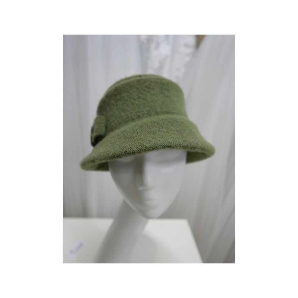 Oliwkowy kapelusz  modelowany 57-58 cm