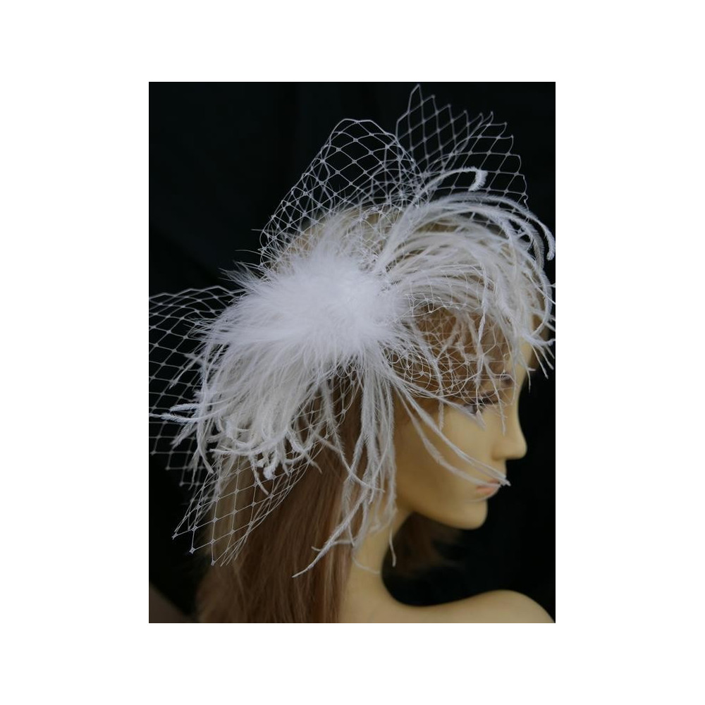 Śmietankowe pióra z woalką stroik do włosów , sukni, kapelusza