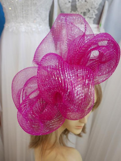 Fuksja srebro efektowny fascynator