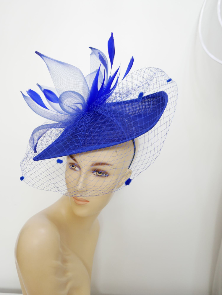 Royal blue kapelusz koktajlowy z lnu z woalką