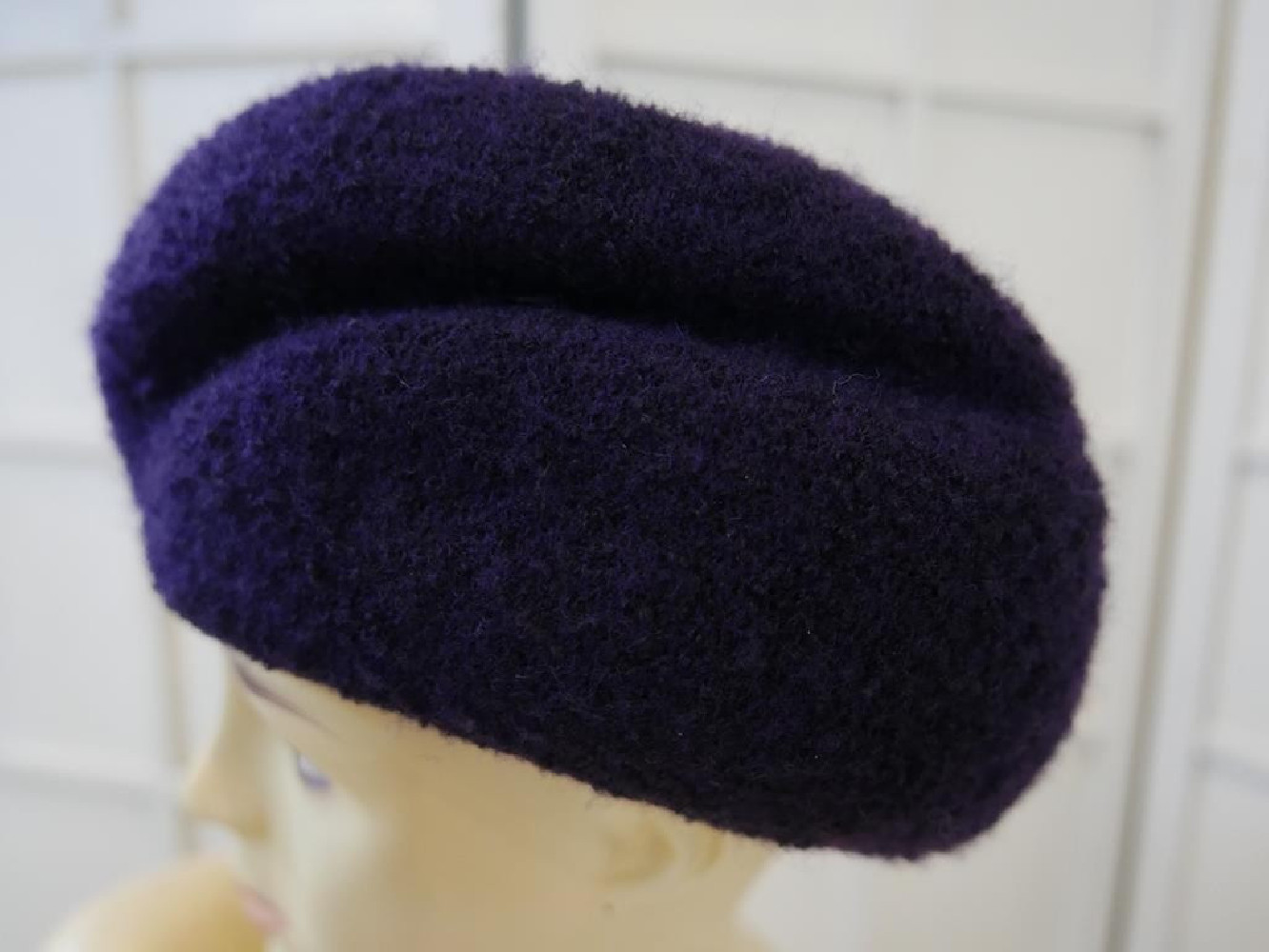Bakłażan toczek, beret modelowany 55-56 cm