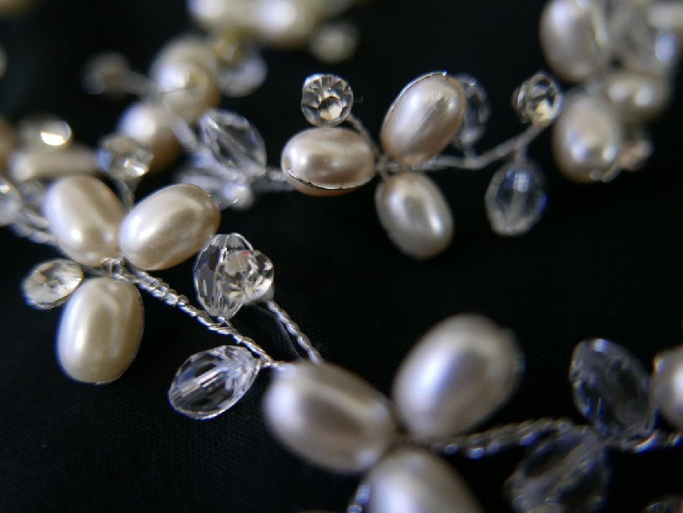 Śmietankowy wężyk  - fantazyjny stroik 1 metr