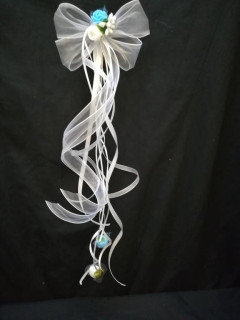 Kokarda do wianka komunijnego z lokami