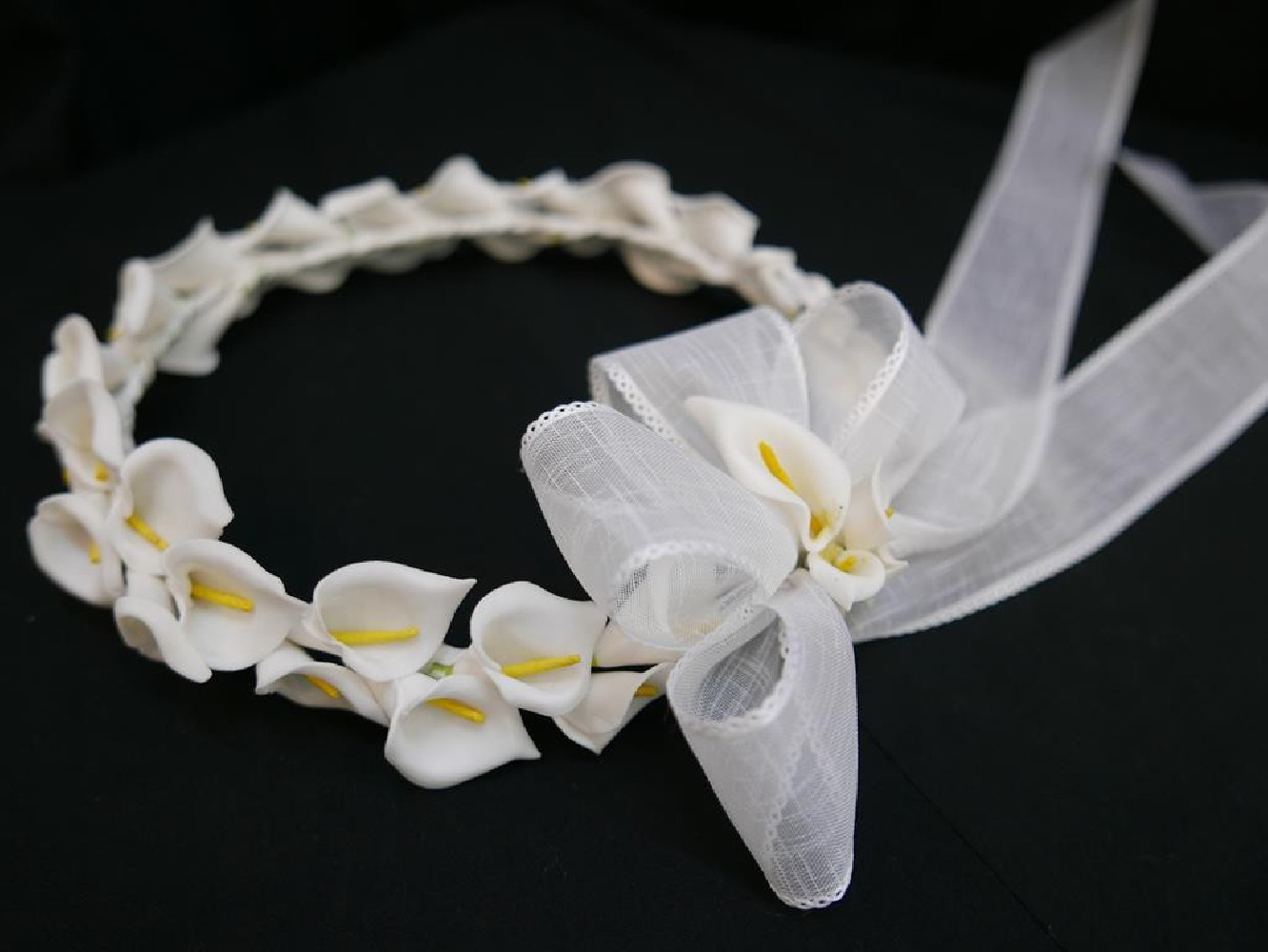 Cantedeski wianek komunijny z kokardą