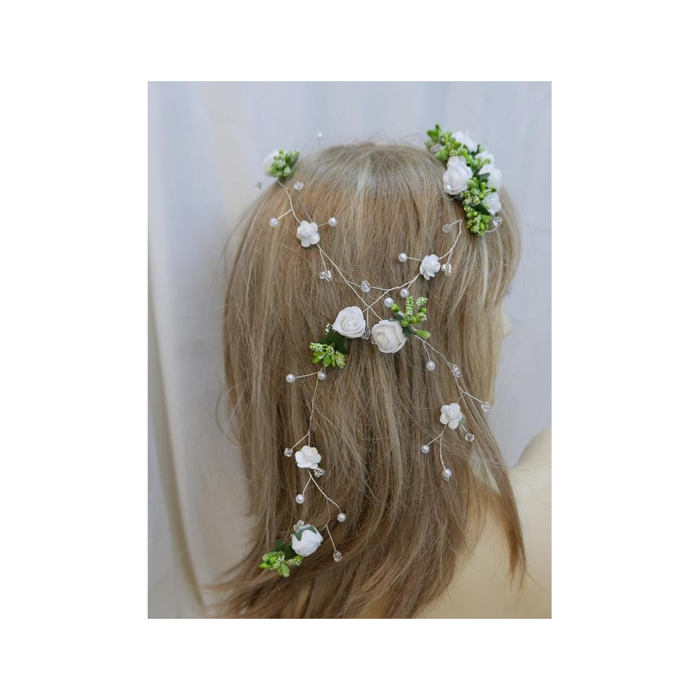 Biało - zielony wianek girlanda, wężyk z kwiatów 88 cm