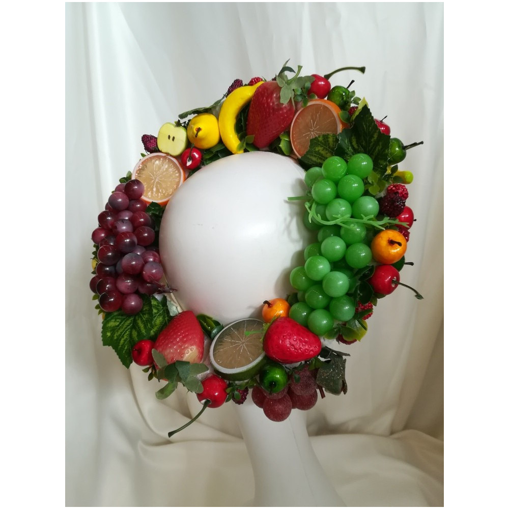 Owocowy wianek do sesji zdjęciowych