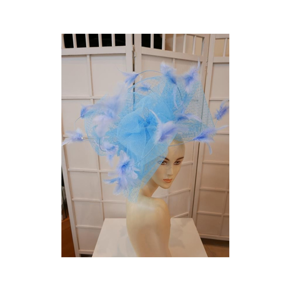 Niebieski kapelusz derby 50 cm na przepasce