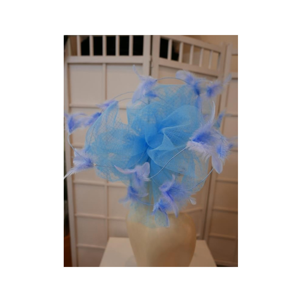 Niebieski kapelusz derby 50 cm na przepasce