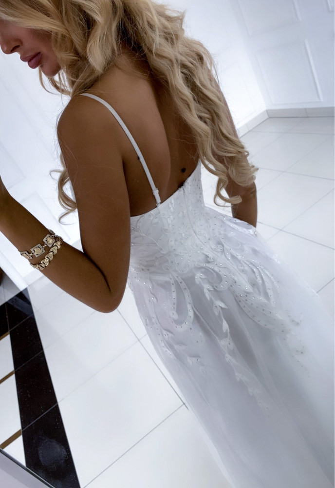 Suknia ślubna Aurelia r 40 r dostępna stacjonarnie