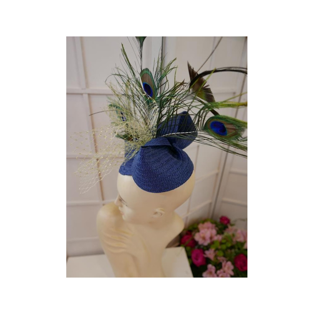 Granatowy mini toczek fascynator z piórami