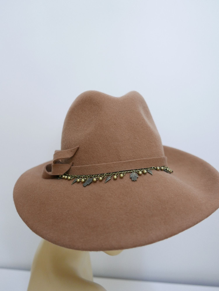 Borys ciemno beżowy kapelusz filcowy model fedora | Zuwika Design