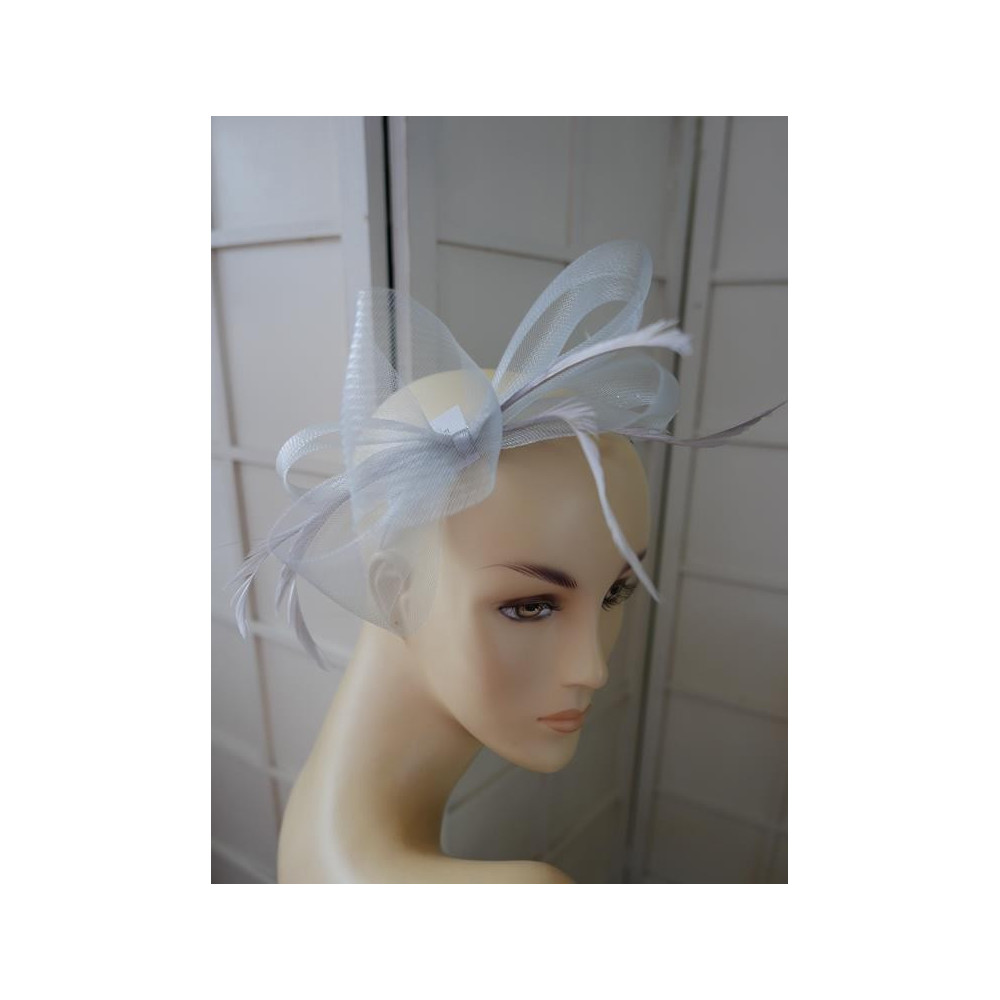 Szary z piórami fascynator opaska z crin