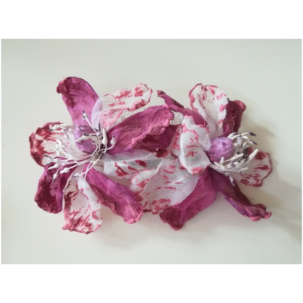 Różowe magnolie stroik na grzebyku