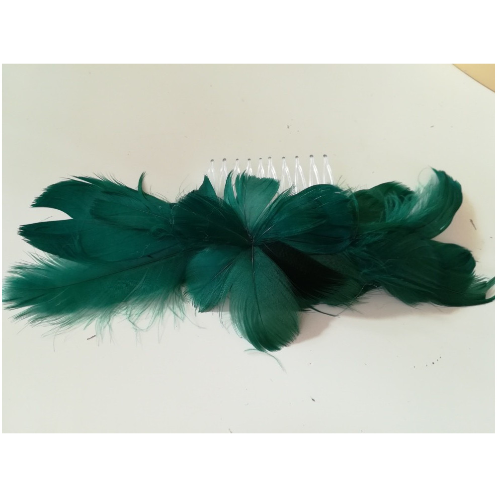 Zielone piórka na grzebieniu 24 cm