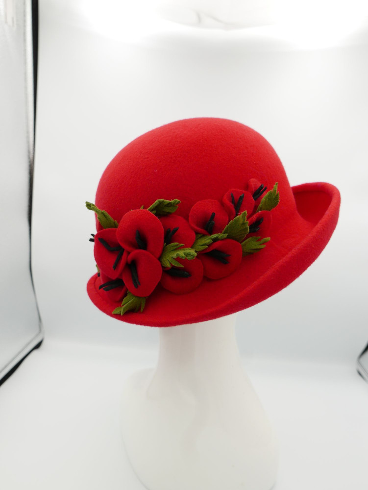 Pola Negri czerwony kapelusz filcowy w stylu retro 54-57 cm | Zuwika Design
