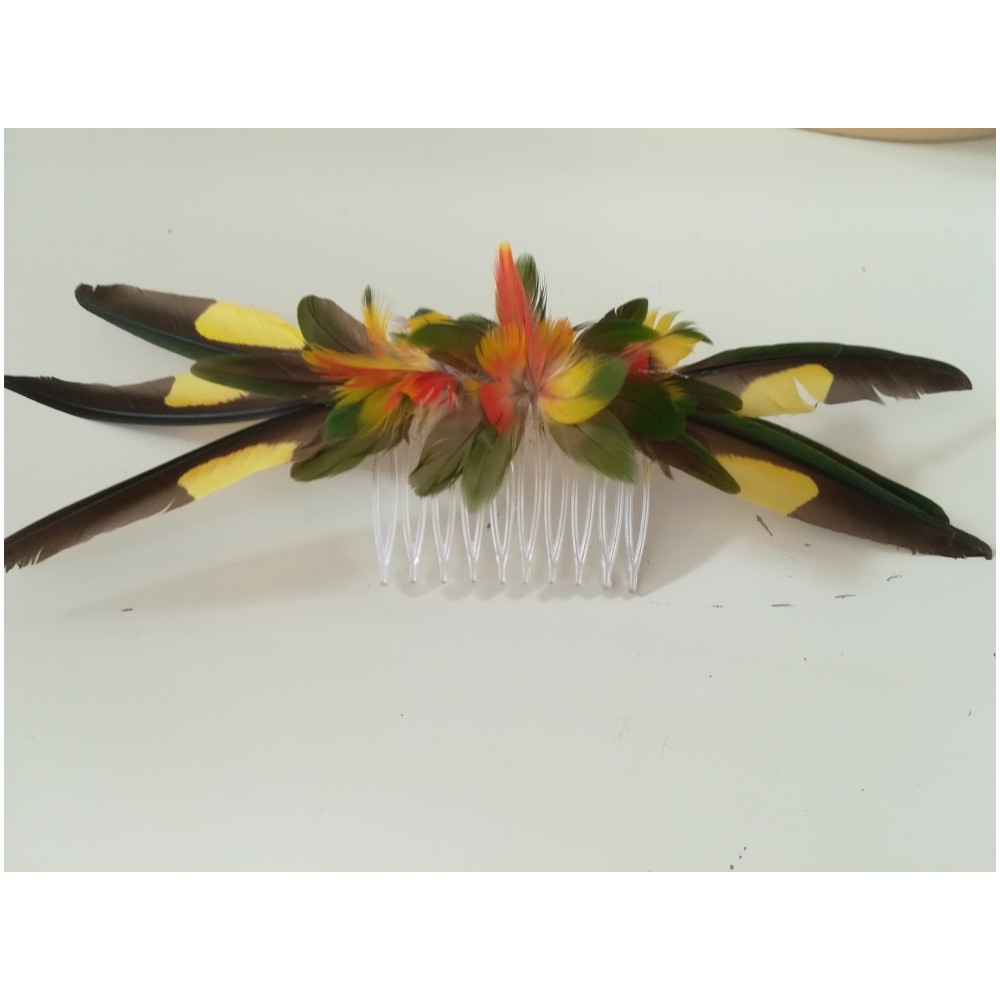 Zielone piórka na grzebieniu 25 cm