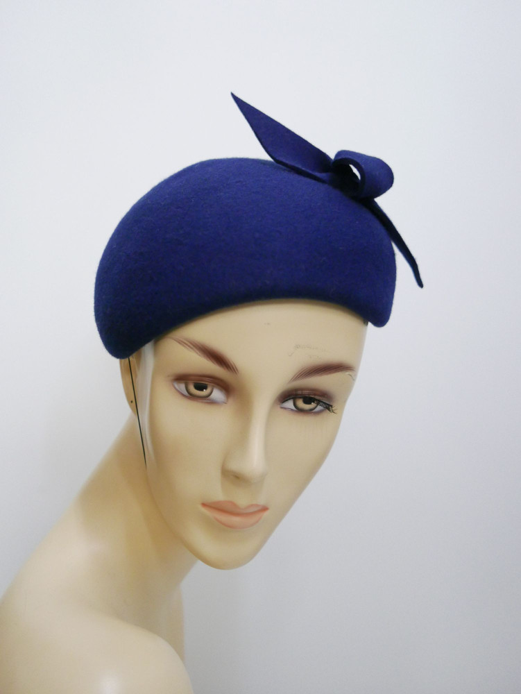 Ivanka royal blue filcowy midi toczek | Zuwika Design