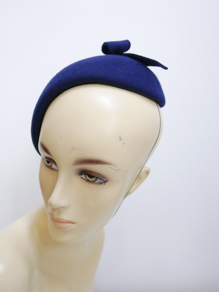 Ivanka royal blue filcowy midi toczek | Zuwika Design