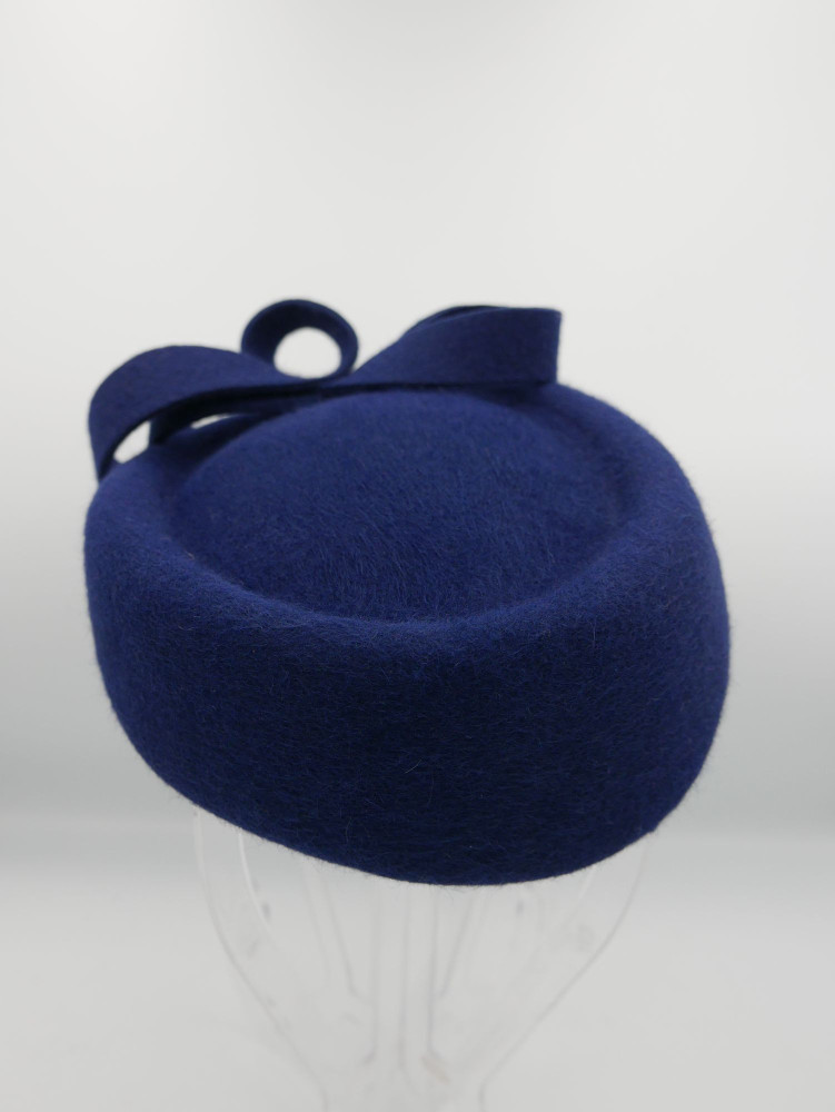 Tonya toczek filcowy royal blue | Zuwika Design