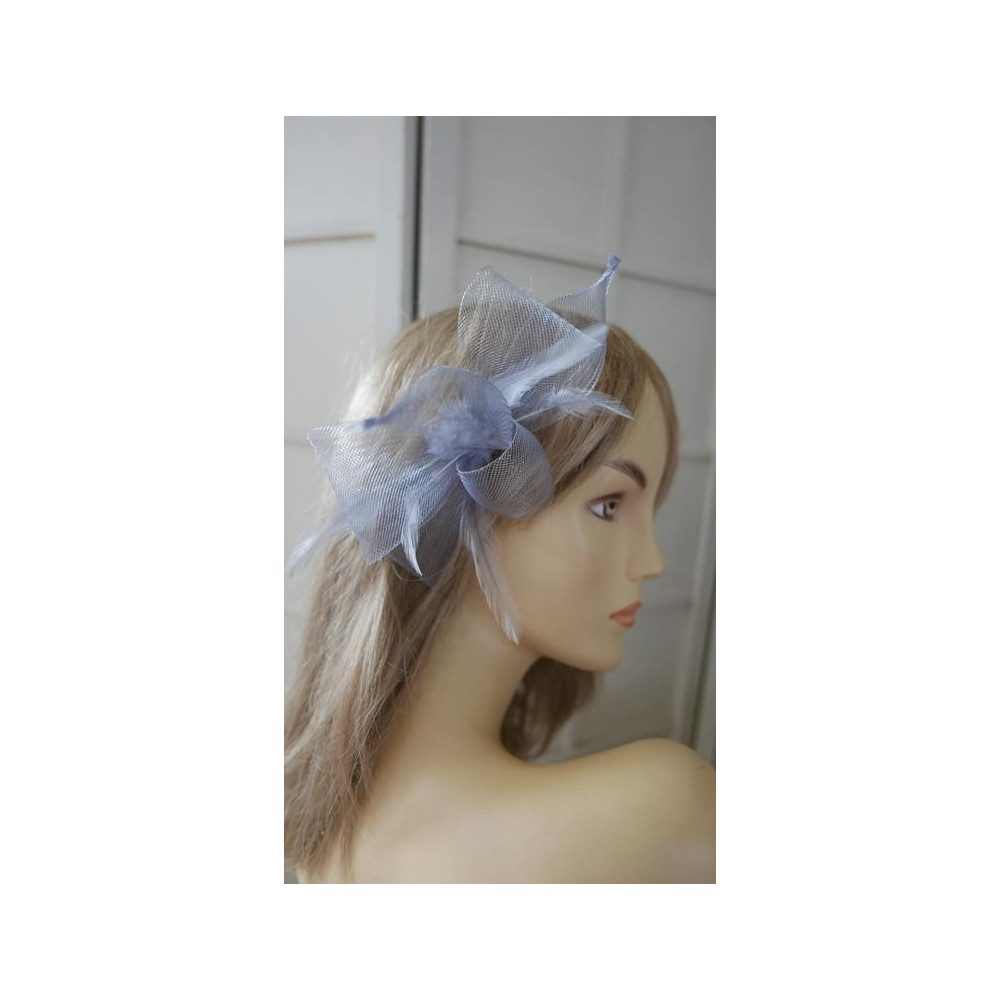 Szary stroik z krynoliny do włosów sukni kapelusza