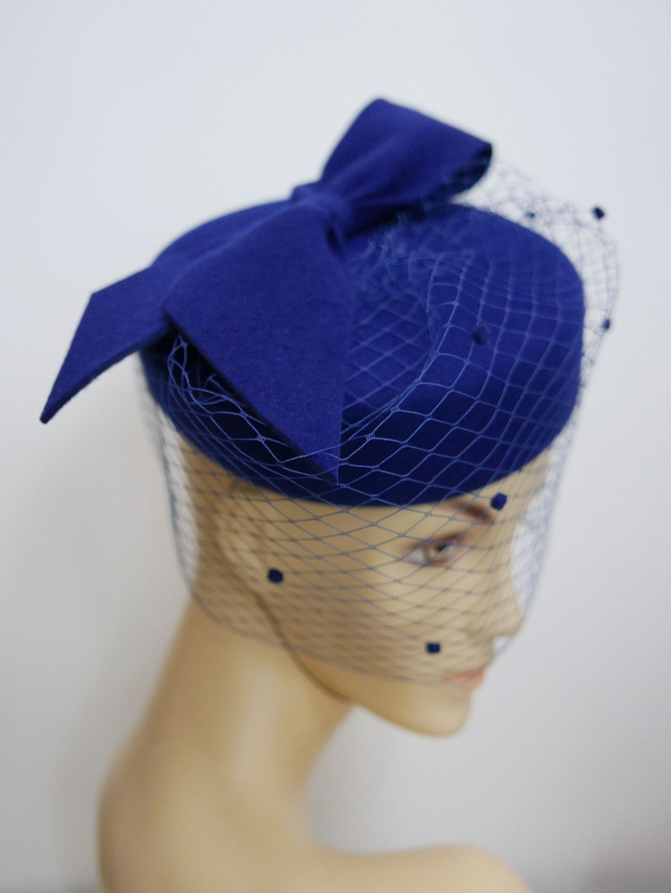 Pastylka royal blue toczek filcowy z woalką | Zuwika Design