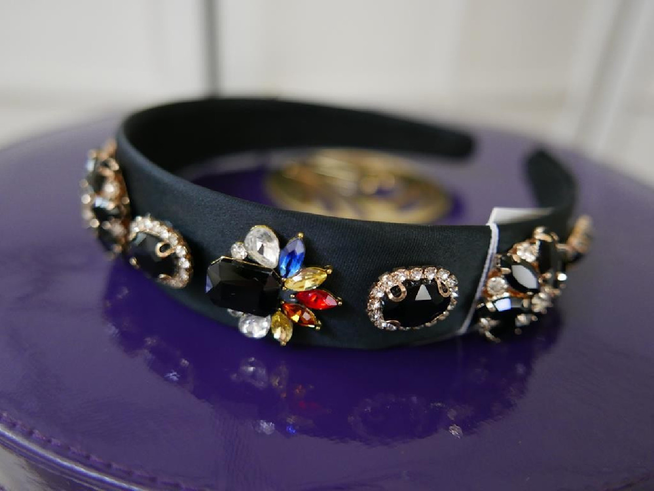 Czarno kolorowa przepaska z kamieni szer. 3 cm