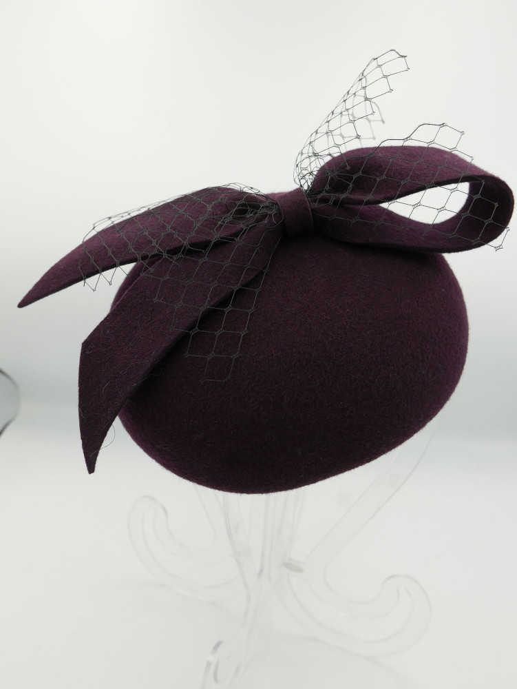 Walentyna, bakłażan mini beret filcowy z kokardą | Zuwika Design