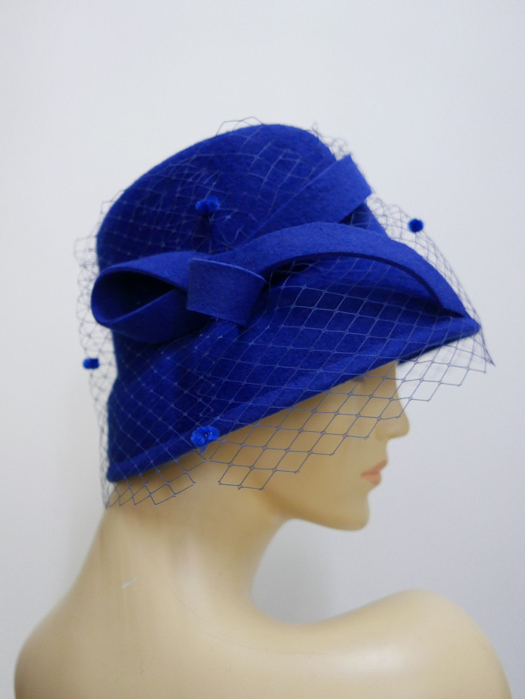 Giselle niebieski kapelusz klosz w stylu retro z woalką 53-56 cm | Zuwika Design