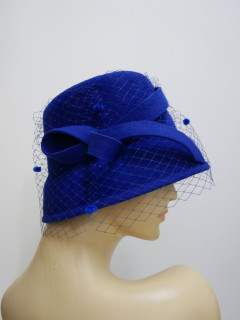 Giselle niebieski kapelusz klosz w stylu retro z woalką 53-56 cm | Zuwika Design