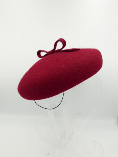 Kasjopeja wiśniowy mini beret z kokardką  | Zuwika Design
