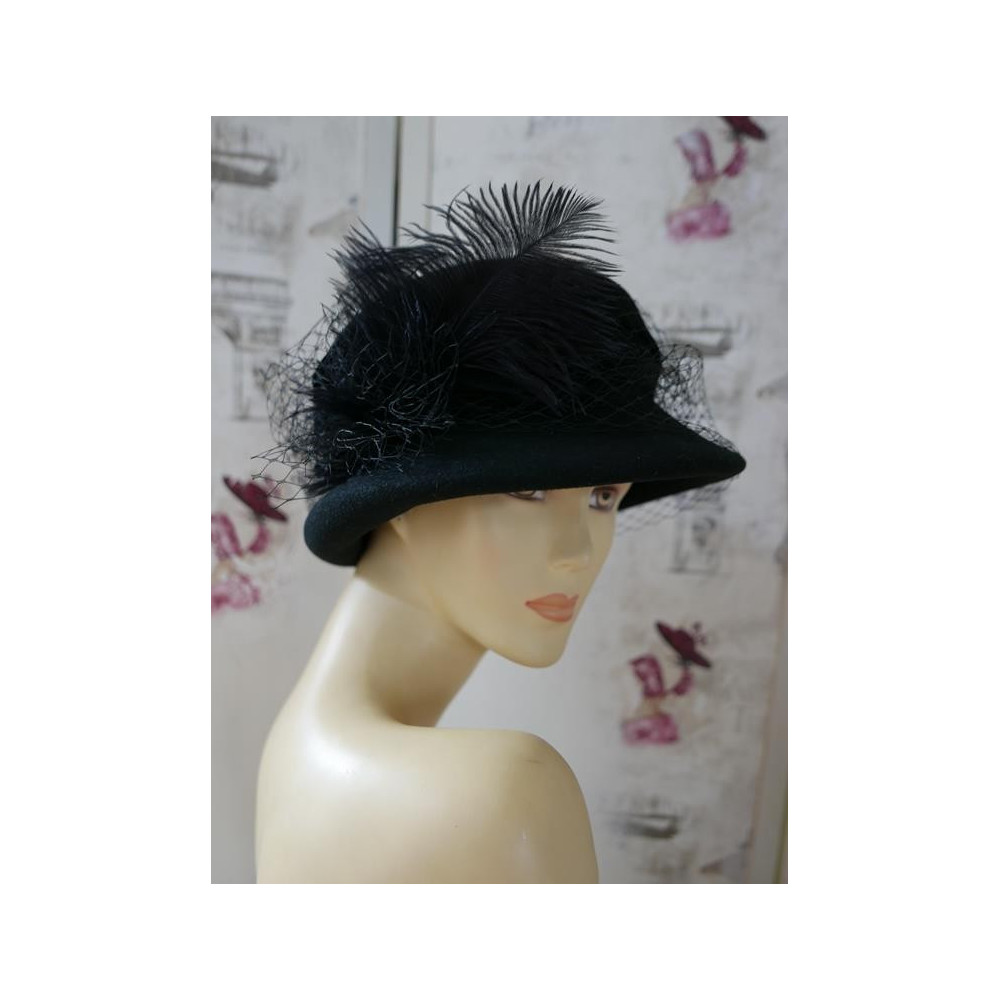 Wanda czarny kapelusz z woalką 58-59cm