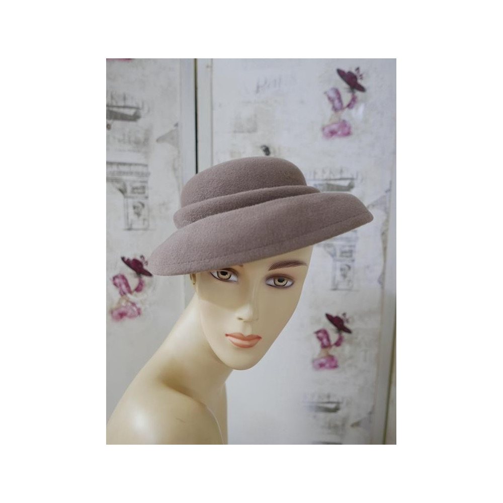 Leona, beżowy kapeluszo toczek 55-57cm