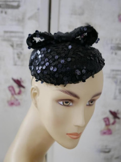 Czarne cekiny mat mini toczek fascynator