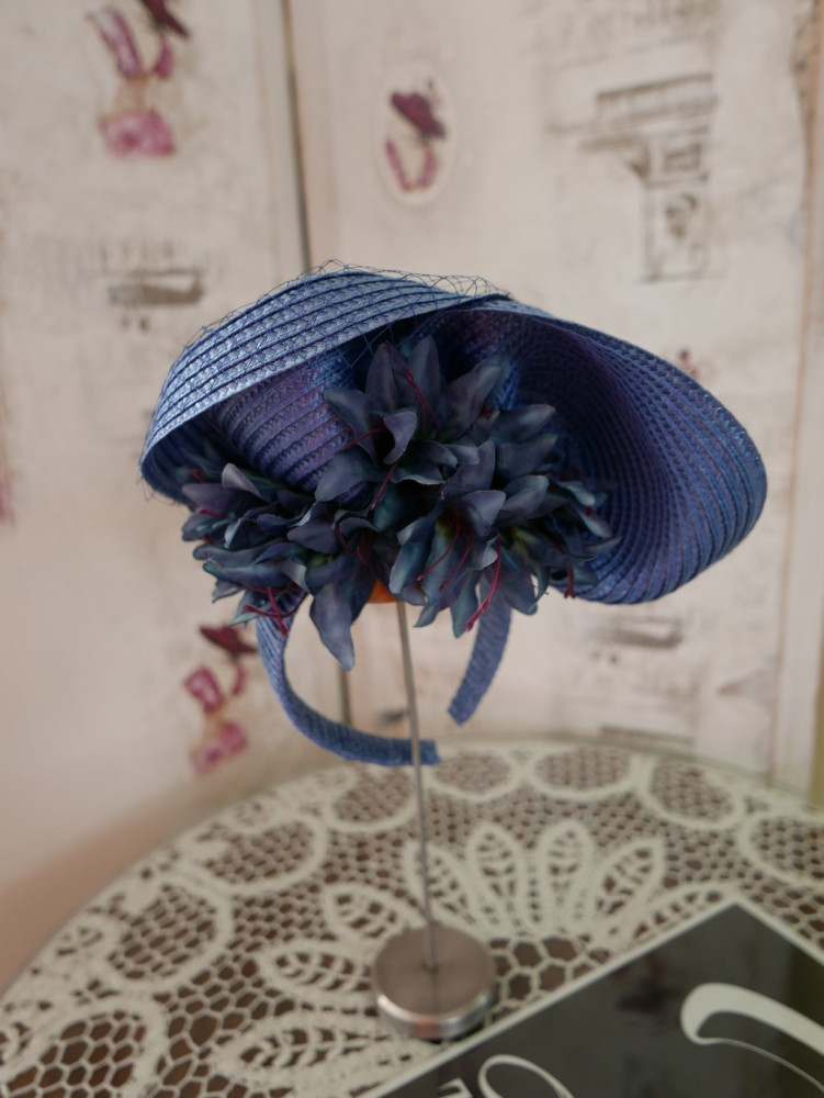 Weronika niebieski letni toczek fascynator