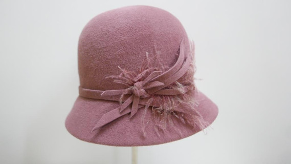 Cloe- różowy pilśniowy retro kapelusz  53-55 cm