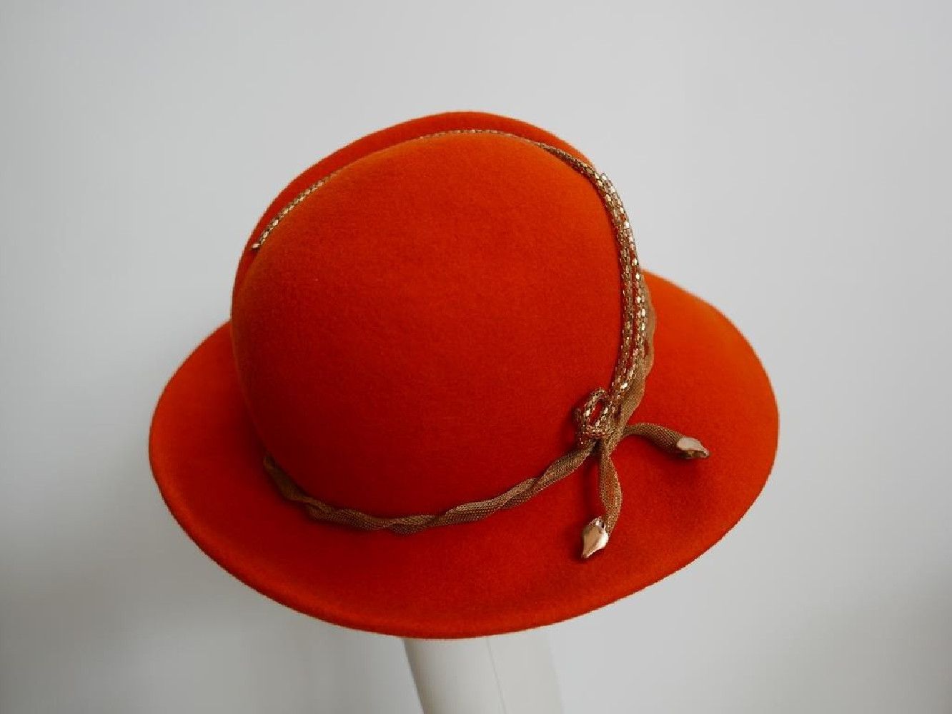 Atena pomarańczowy kapelusz filcowy 54-56cm