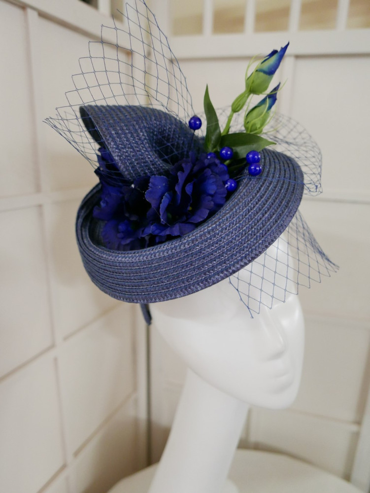 Weronika granatowy letni toczek fascynator