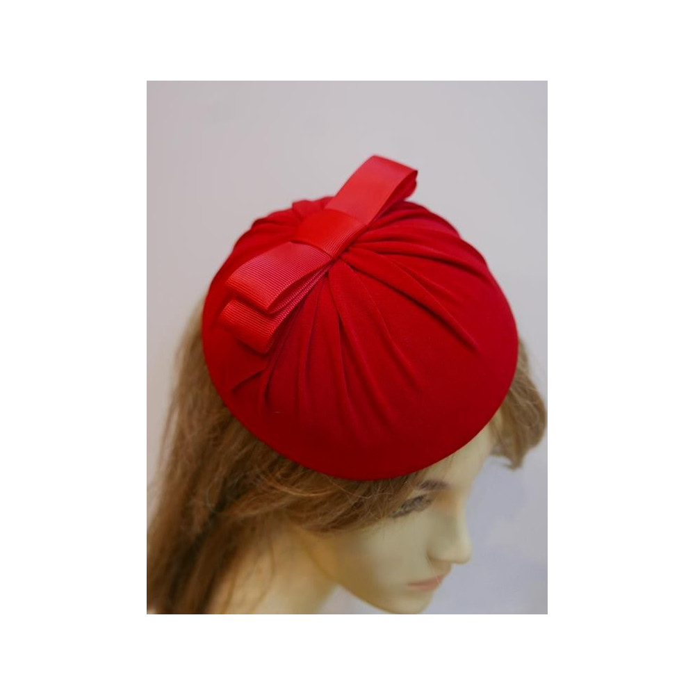 Czerwony-mini toczek fascynator z tkaniny