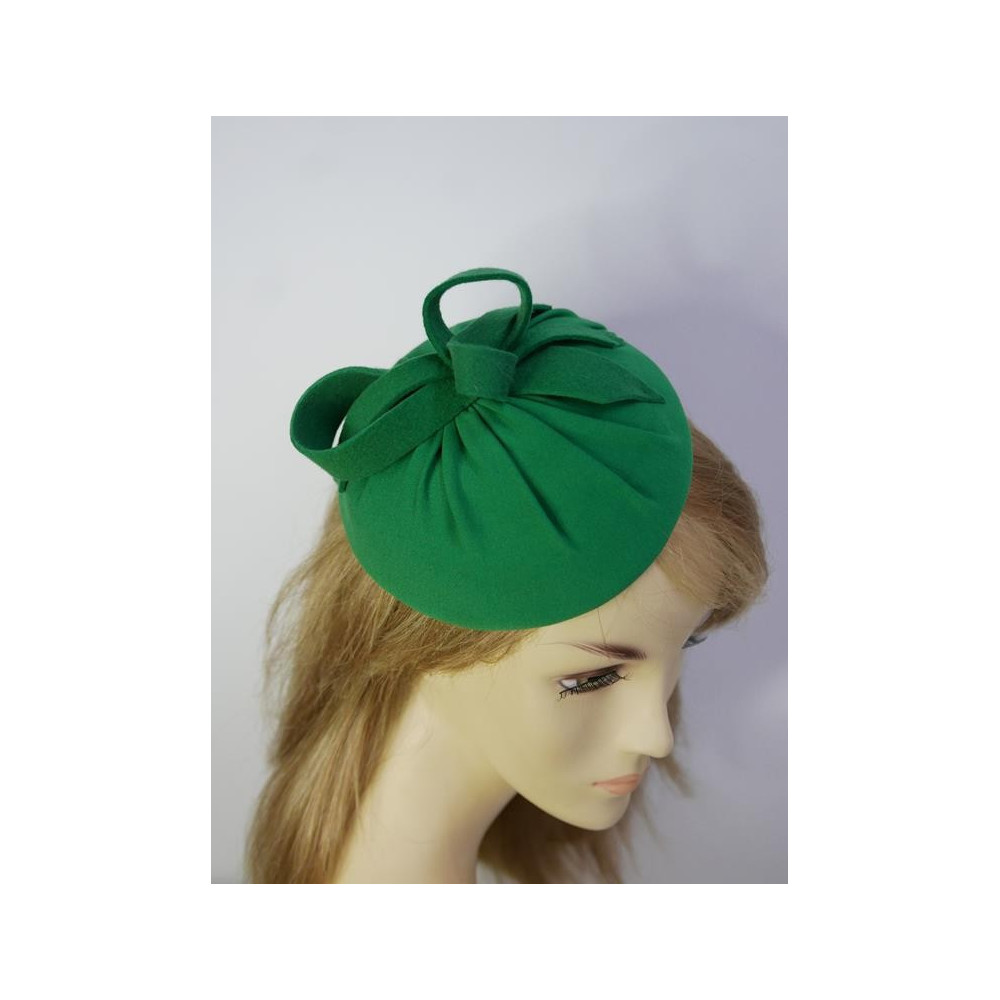 Zielony-mini toczek fascynator z tkaniny