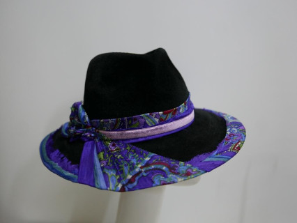 Syriusz -czarny kapelusz welurowy z jedwabiem 56-58 cm