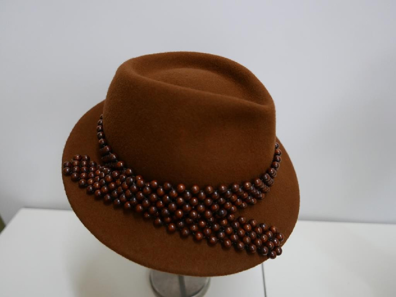 Dandys jasny brąz kapelusz filc 56-57cm