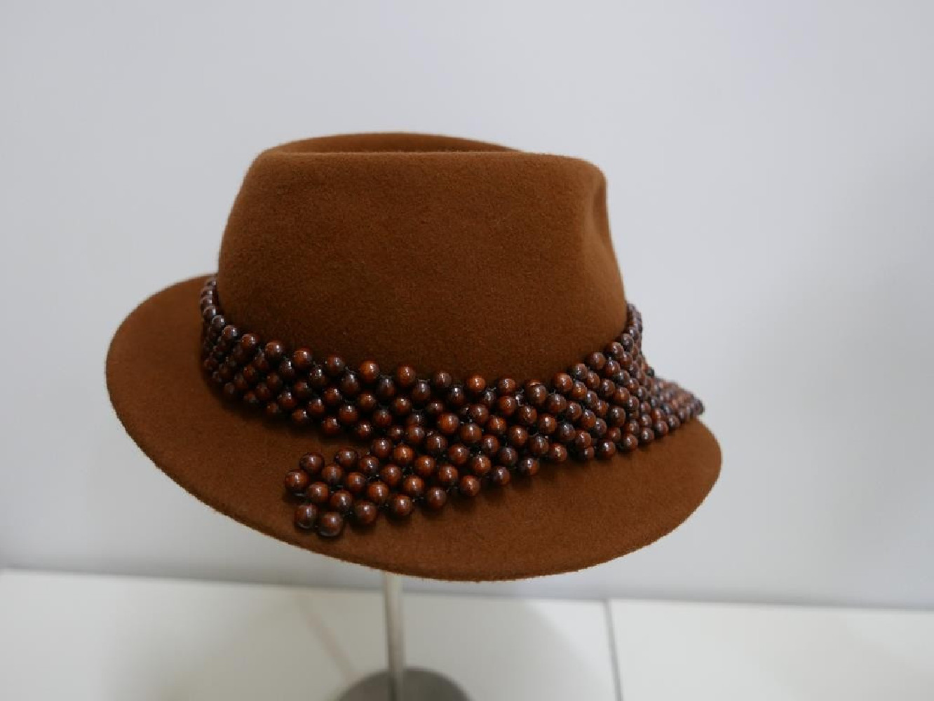 Dandys jasny brąz kapelusz filc 56-57cm