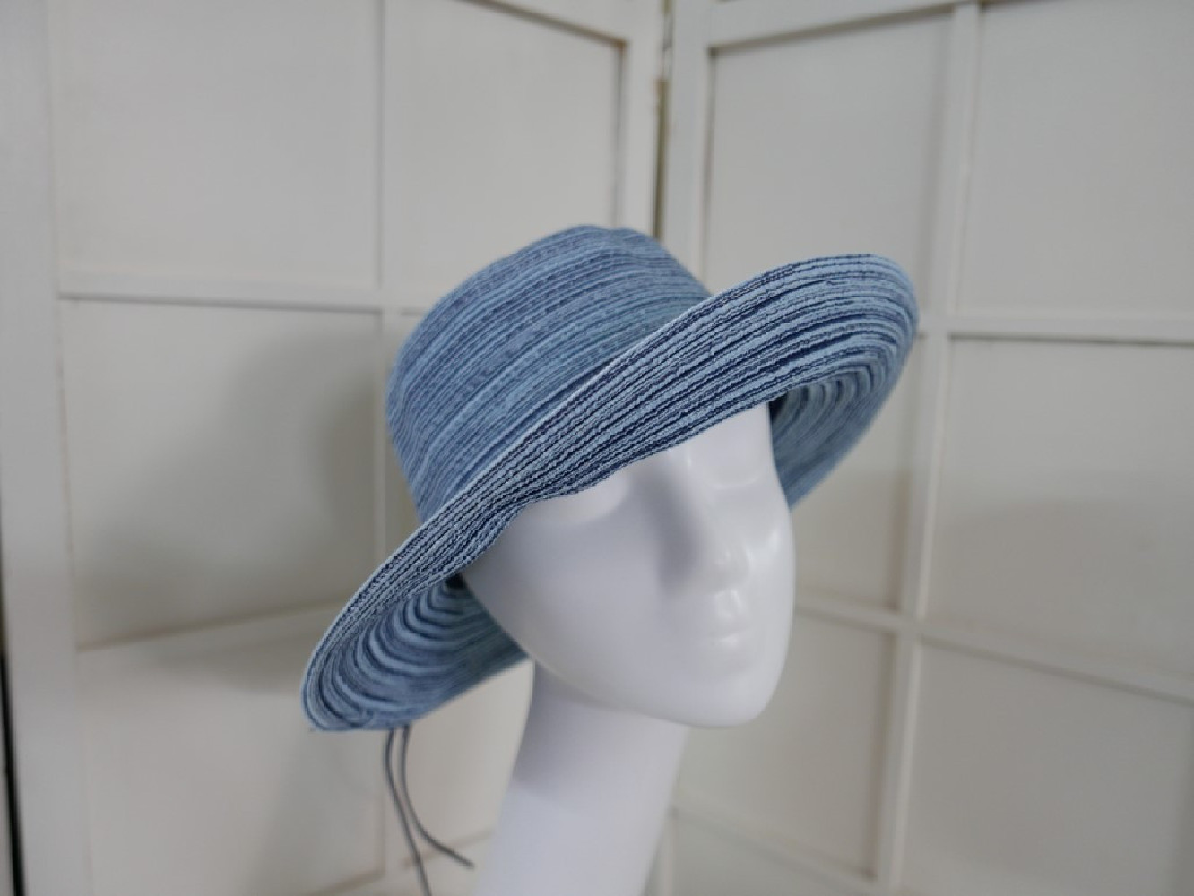 Aga niebieski kapelusz 54-57 cm