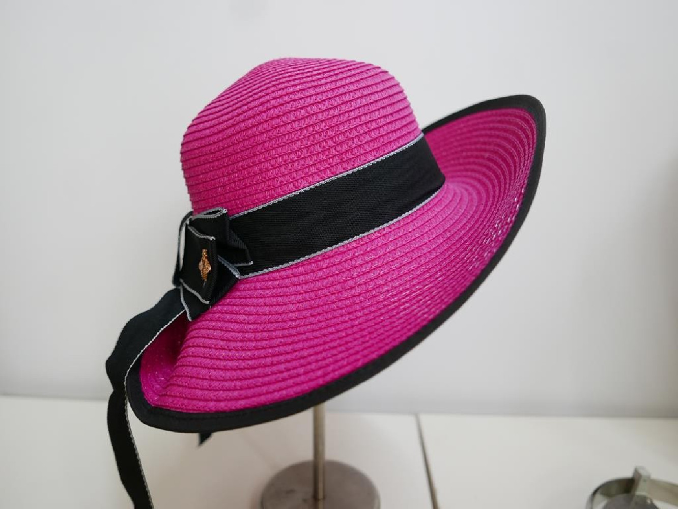 Różowy słomkowy letni  kapelusz  55-56 cm