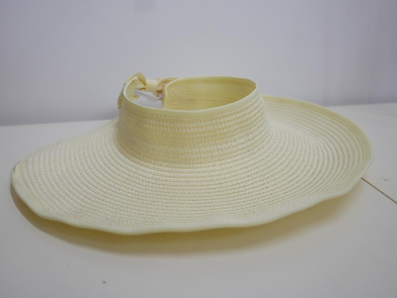 Rondo daszek krem słomka regulowany