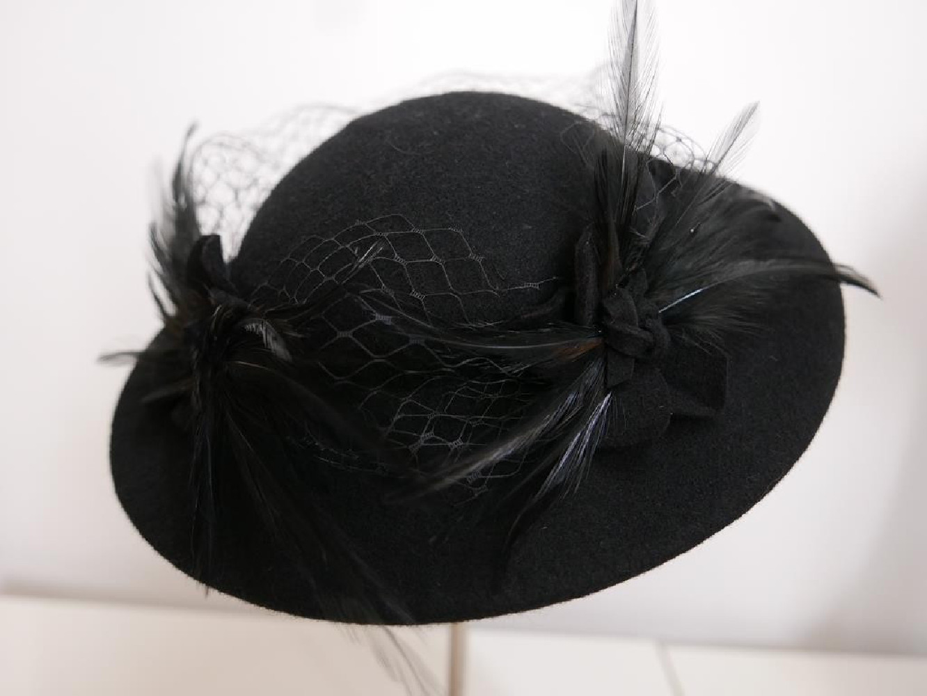 Zyta czarny kapelusz dysk filc wełna